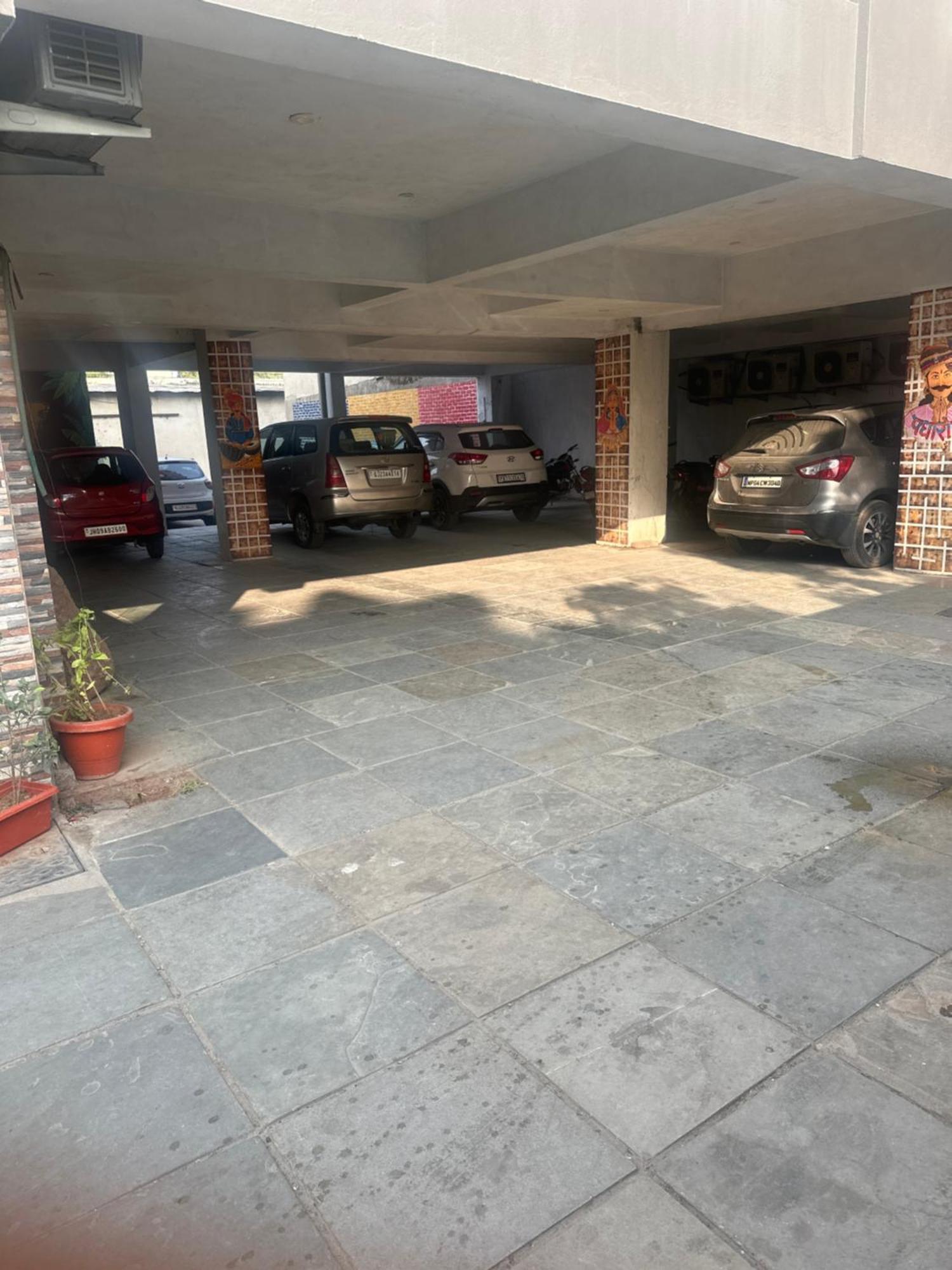 Hotel Dosa Plaza Udaipur Buitenkant foto